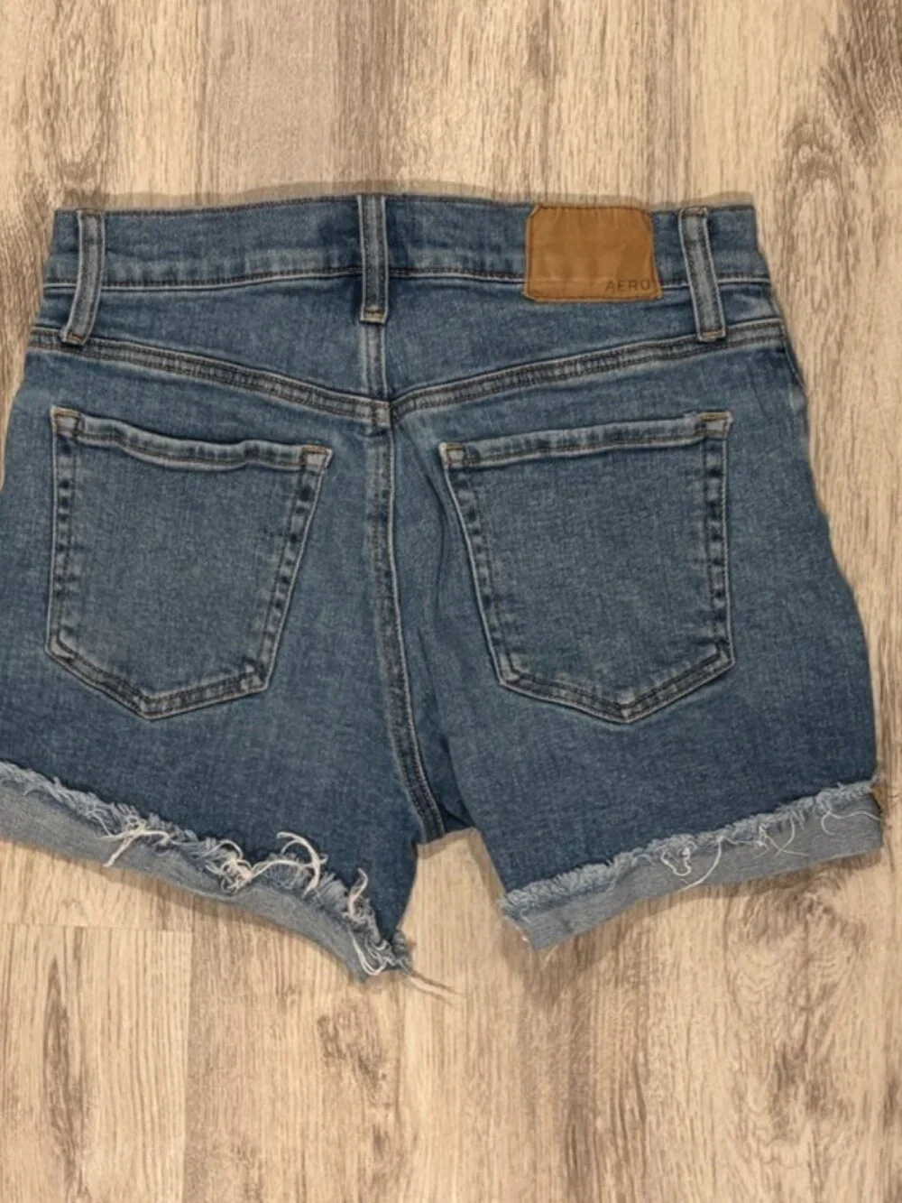 Aéropostale High-Rise Distressed Cuffed Denim Shorts Size 2